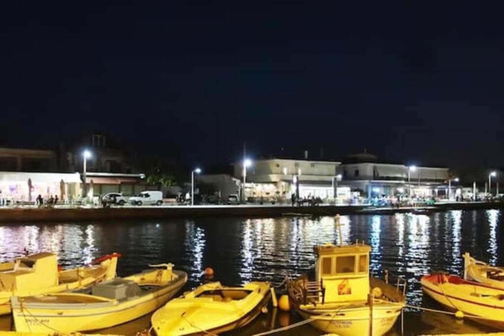 Πολυτελές Διαμέρισμα 3 Χαλκίδα-Παραλία Αυλίδος Paralia Avlidhos Exterior photo